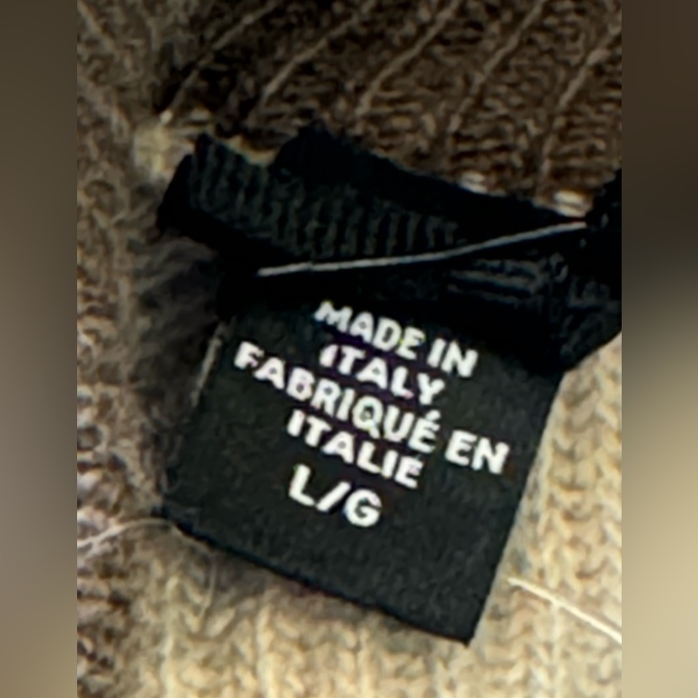 SAKS 5th AVENUE mock turtle neck cashmere sweater - Picture 6 of 7